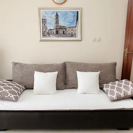 Carmen Apartment