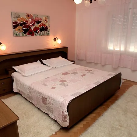 Apartament Carmen
